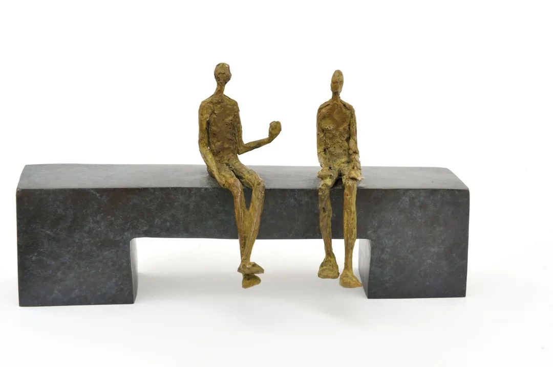 瓦兒 Val (1967-2016)｜公園裡的對話 Conversation au parc ｜2009｜銅｜17.5x9x7cm